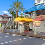Treasure Shores-3Br Beachfront Corner Unit Sleeps 8 With Stunning Gulf Views!