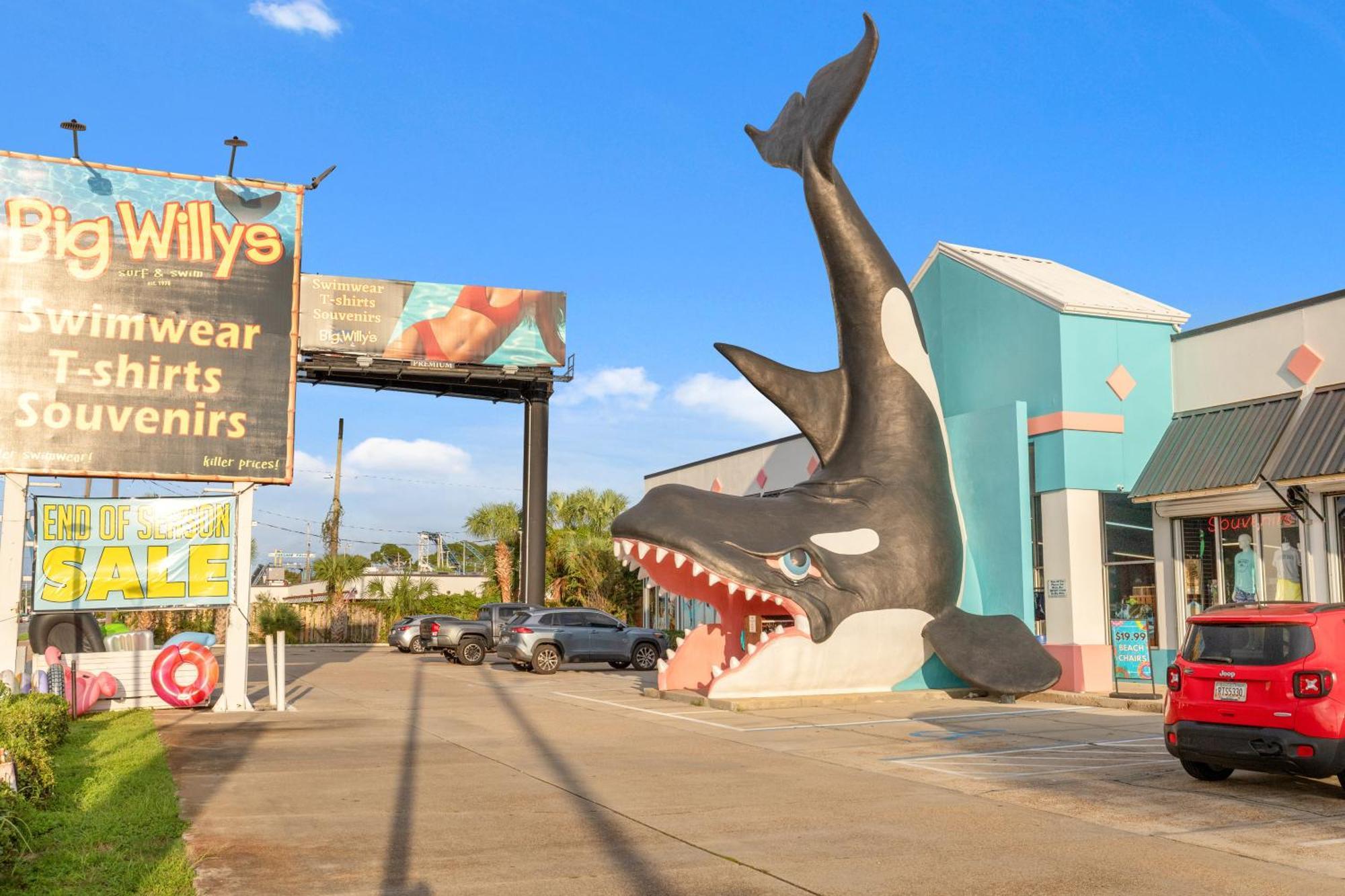 Treasure Shores-3br Beachfront Corner Unit Sleeps 8 With Stunning Gulf Views! Holiday home Panama City Beach