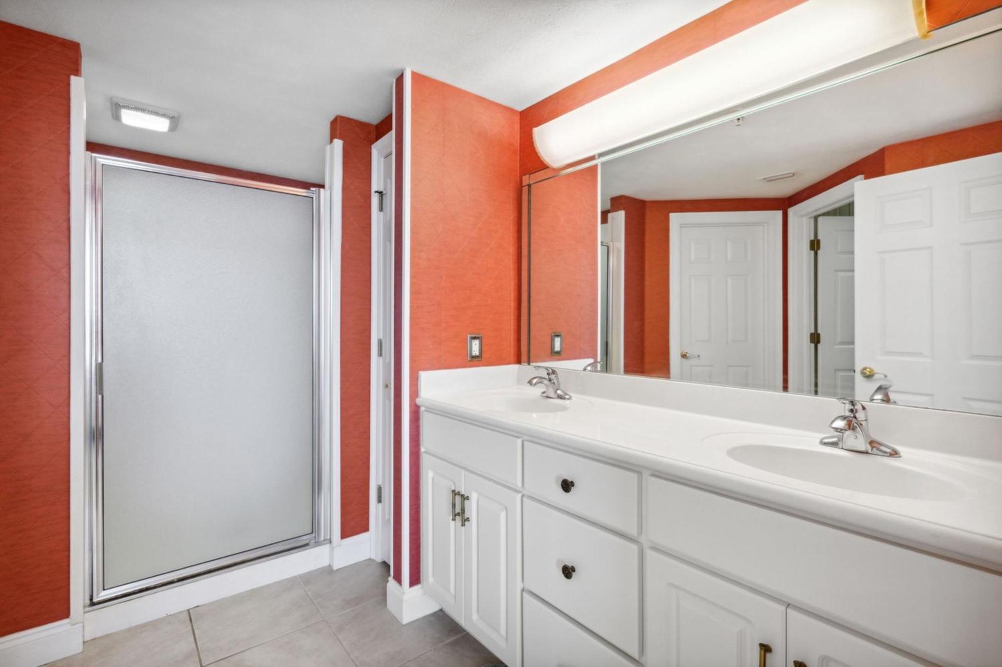 Treasure Shores-3br Beachfront Corner Unit Sleeps 8 With Stunning Gulf Views! * Panama City Beach