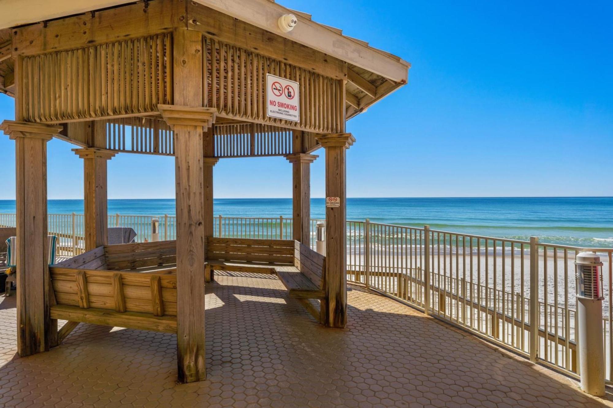 Holiday home Treasure Shores-3br Beachfront Corner Unit Sleeps 8 With Stunning Gulf Views! *